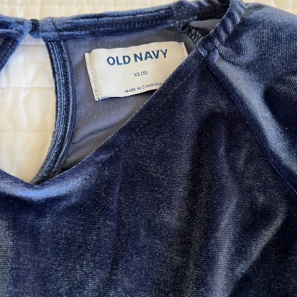 Old Navy Girls Navy Blue Velvet Romper - Picture 2 of 4